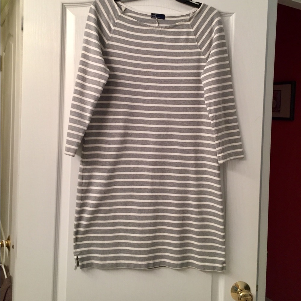 GAP dress